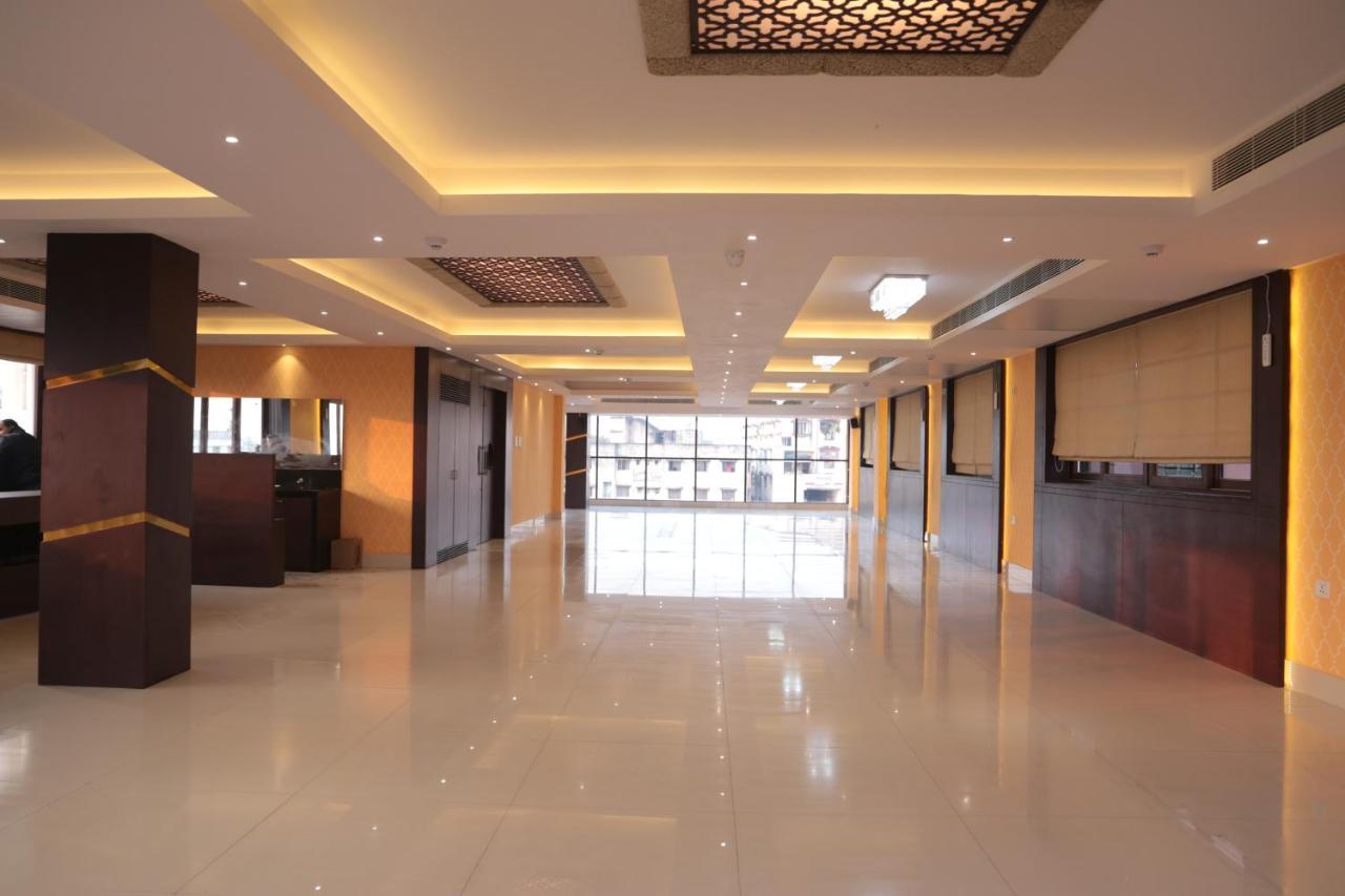 Hotel Ds International Джамшедпур Екстериор снимка